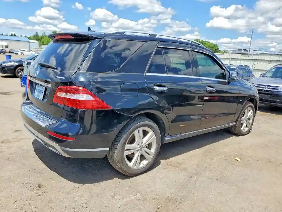 4JGDA5HB8CA021478 2012 MERCEDES-BENZ M-CLASS-2