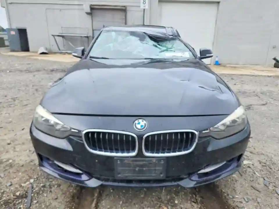 WBA3B3C53DF532620 2013 BMW 3 SERIES-4
