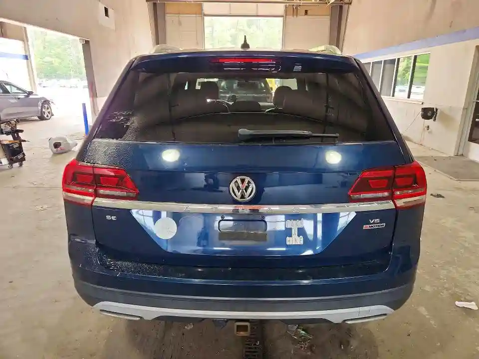 1V2KR2CA1JC581215 2018 VOLKSWAGEN ATLAS-5