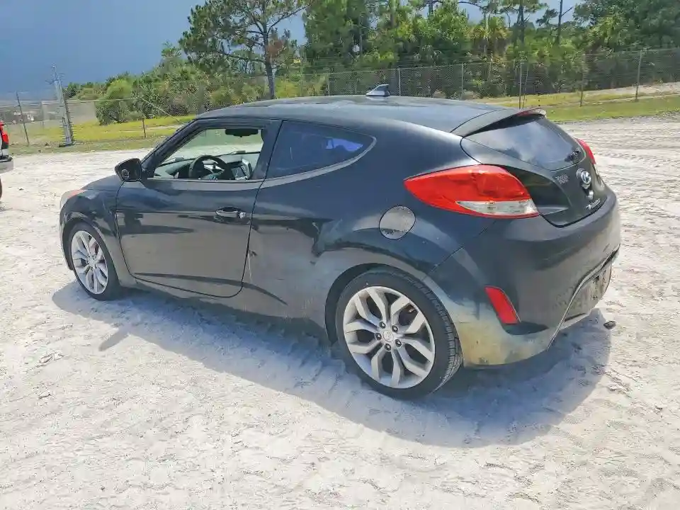 KMHTC6AD9DU130880 2013 HYUNDAI VELOSTER-1