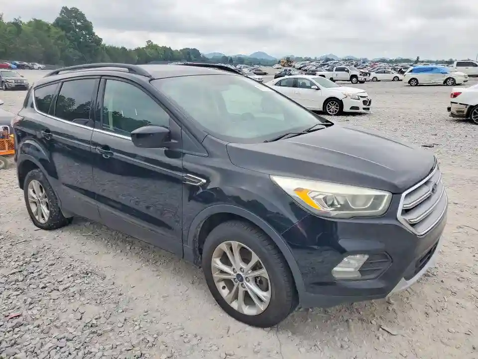 1FMCU9GDXHUA47910 2017 FORD ESCAPE-3