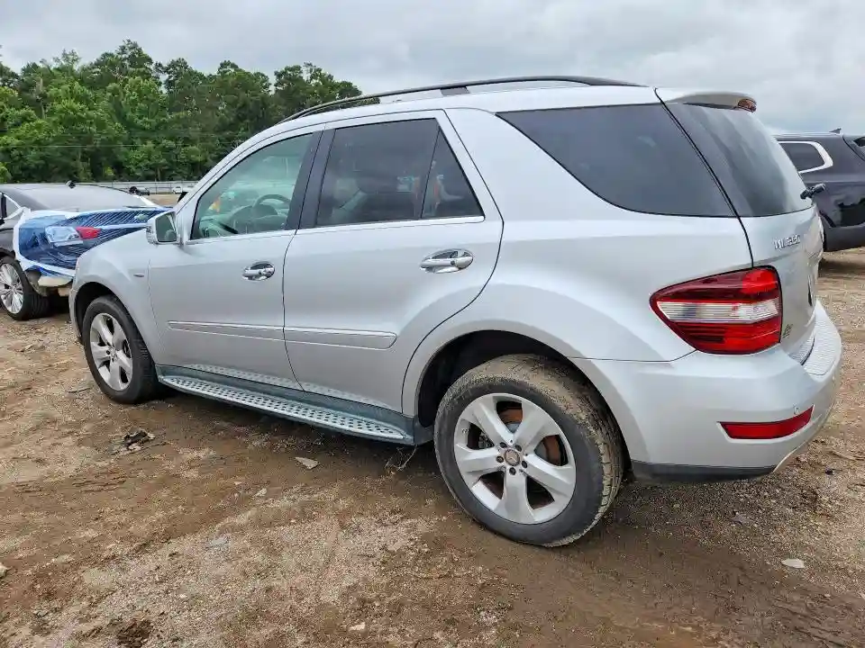 4JGBB2FB2BA701025 2011 MERCEDES-BENZ M-CLASS-1