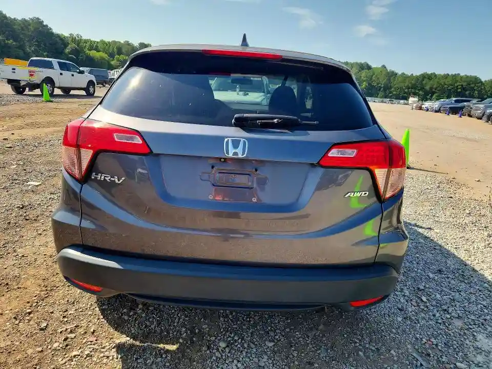 3CZRU6H59JG714070 2018 HONDA HR-V-5