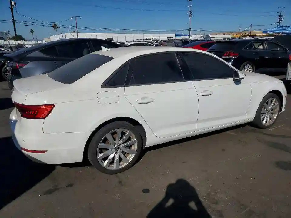 WAUGNAF43HN018262 2017 AUDI A4-2