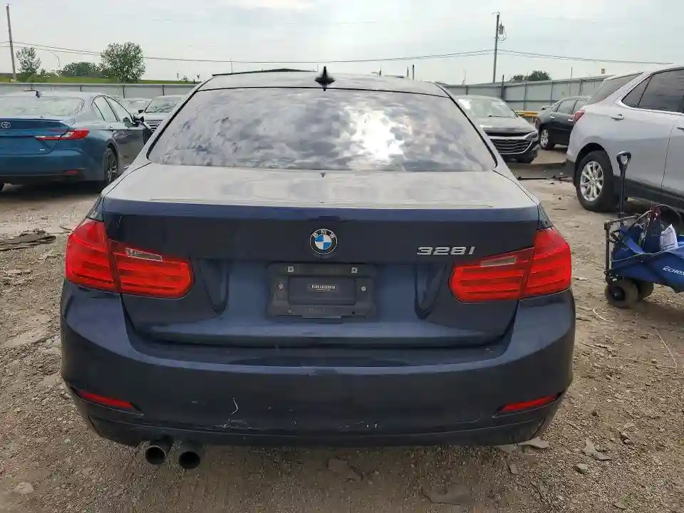WBA3A5C58DF357070 2013 BMW 3 SERIES-5