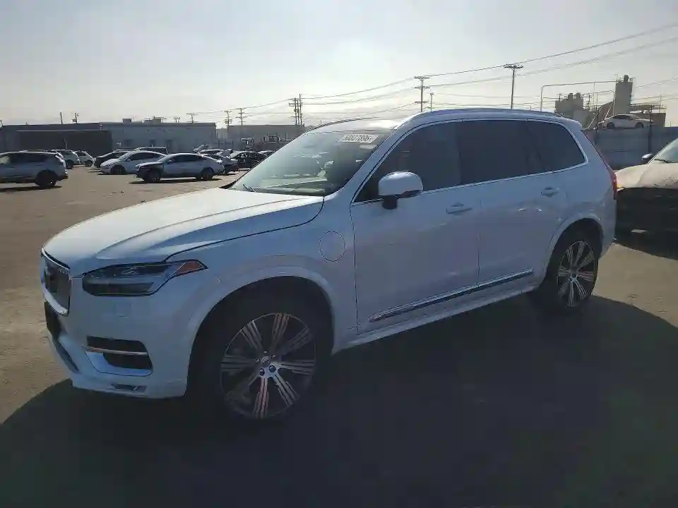 YV4H60CE0R1226777 2024 VOLVO-0