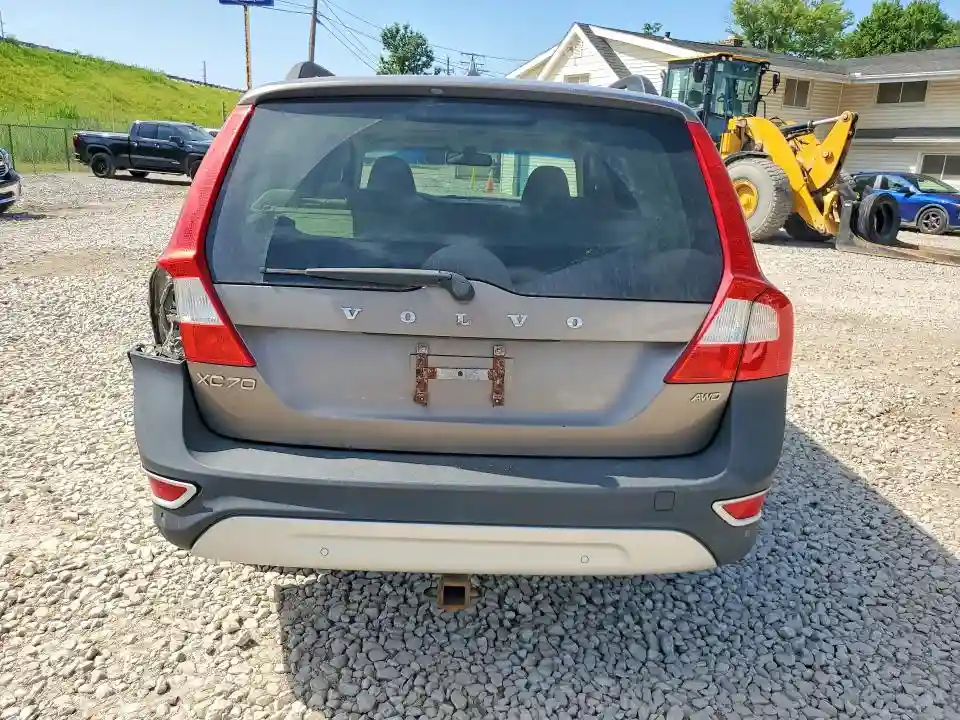 YV4952BZ4B1111872 2011 VOLVO XC70-5