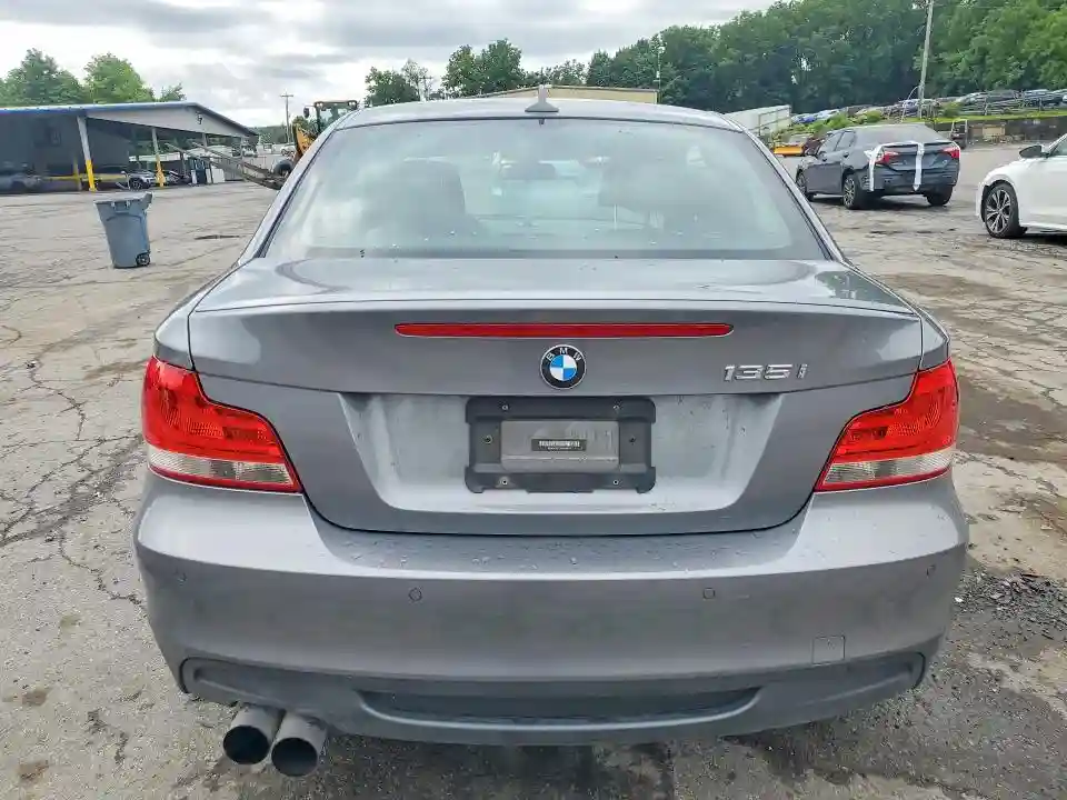 WBAUC9C59DVY60165 2013 BMW 1 SERIES-5