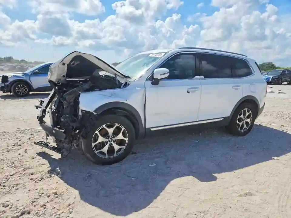 5XYP34HC2LG018252 2020 KIA TELLURIDE-0