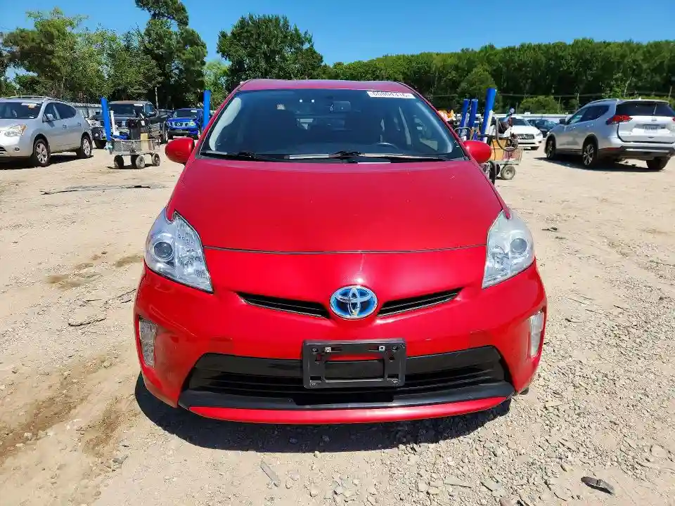 JTDKN3DUXD1618239 2013 TOYOTA PRIUS FOUR-4