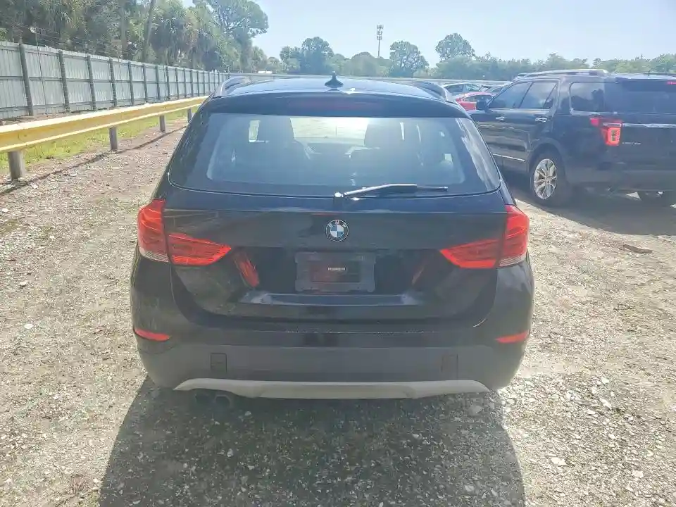 WBAVM1C51EVW47215 2014 BMW X1-5