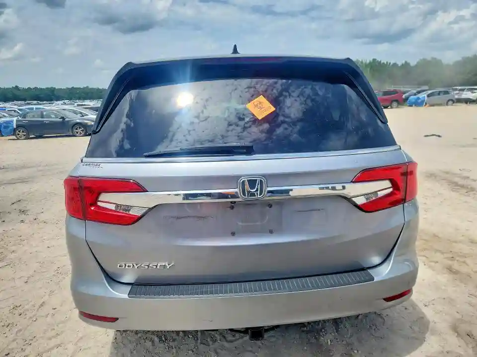 5FNRL6H77JB076403 2018 HONDA ODYSSEY-5