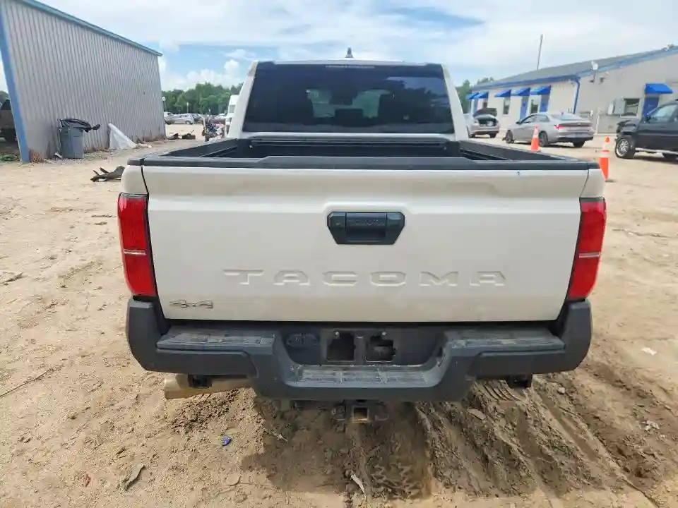 3TYKE5JN8RT028161 2024 TOYOTA TACOMA-5
