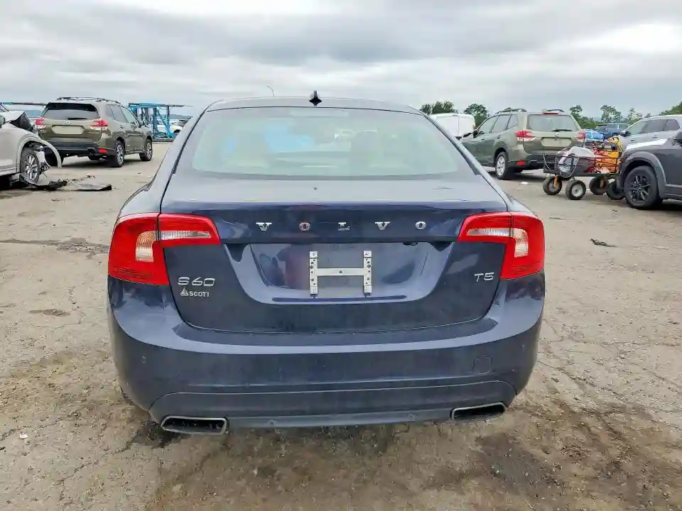 YV126MFK7G2408852 2016 VOLVO S60-5