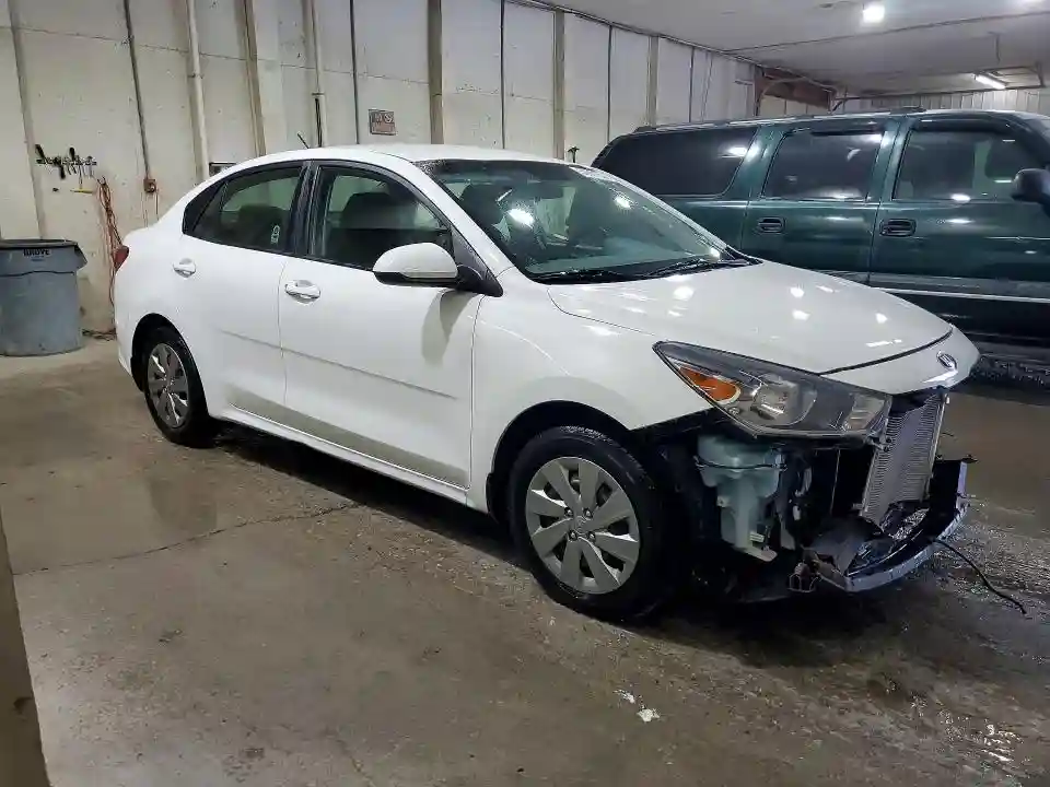 3KPA24AD4LE330145 2020 KIA RIO-3