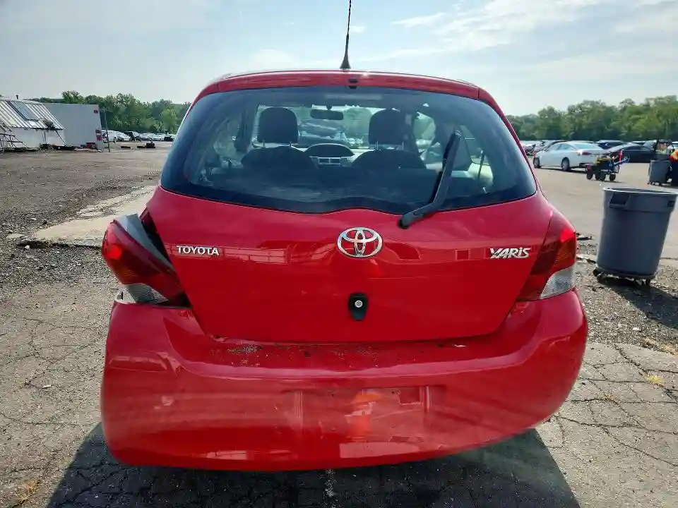 JTDJT4K33A5324204 2010 TOYOTA YARIS-5