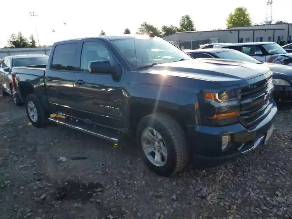 3GCUKREC0HG187055 2017 CHEVROLET SILVERADO-3