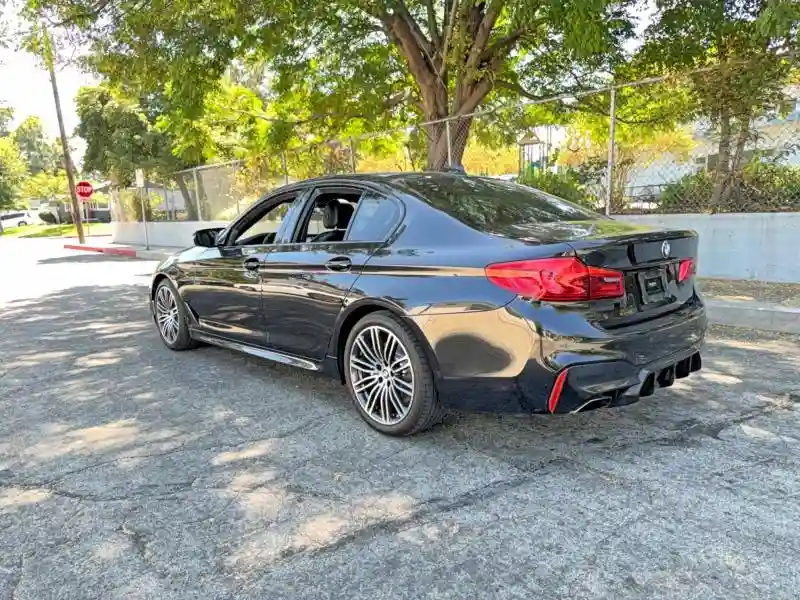 WBAJS1C05LWW82727 2020 BMW 5 SERIES-2