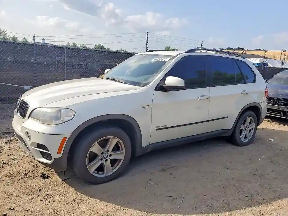 5UXZV4C57D0E06081 2013 BMW X5-0