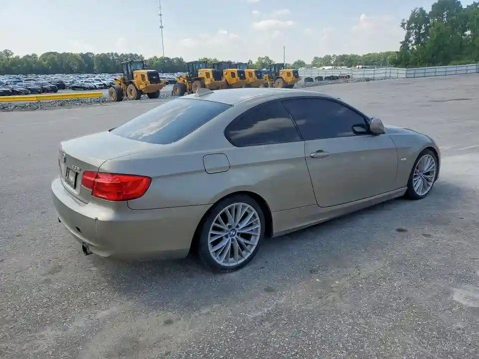 WBAKG7C59BE264082 2011 BMW 3 SERIES-2