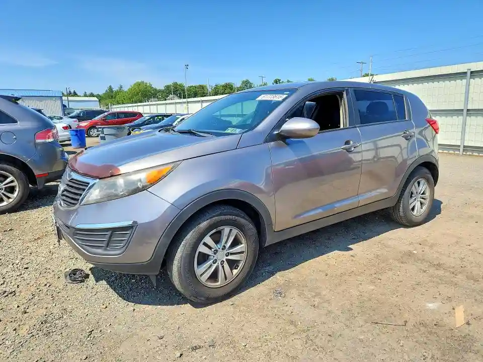 KNDPB3A29B7091726 2011 KIA SPORTAGE-0