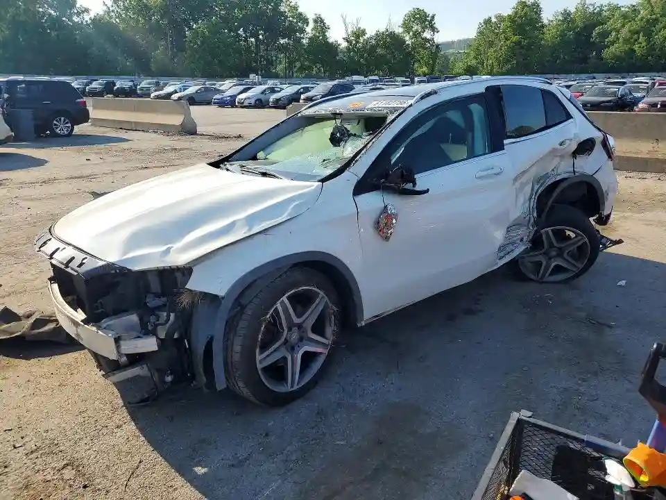 WDCTG4EB6FJ134275 2015 MERCEDES-BENZ GLA-CLASS-0