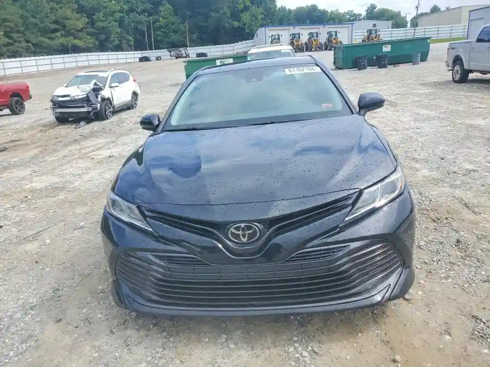 4T1B11HK6KU252585 2019 TOYOTA CAMRY-4