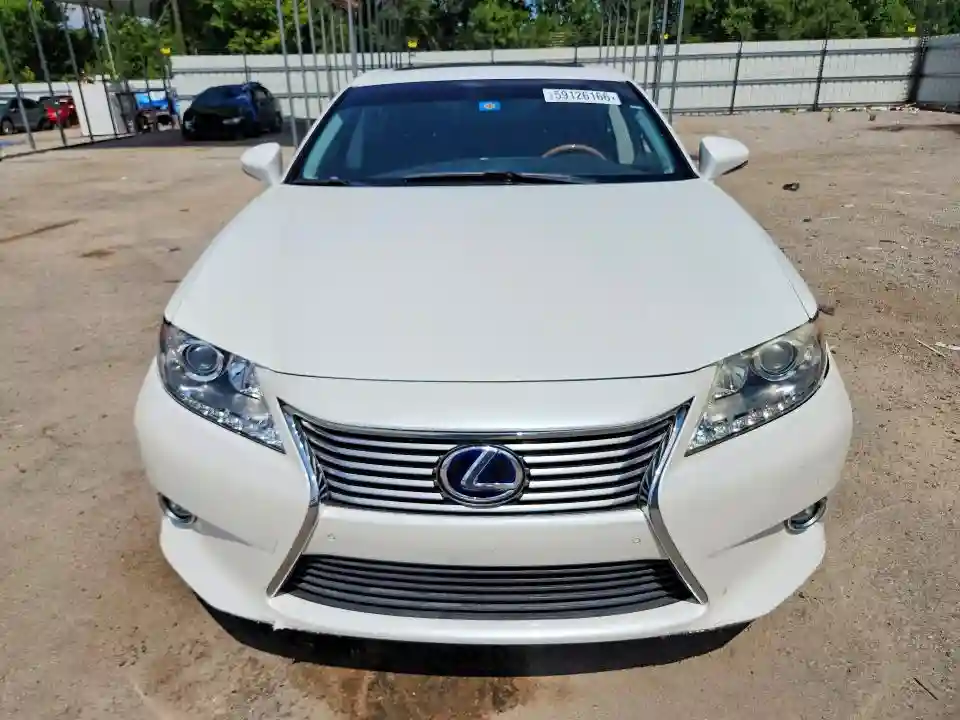 JTHBW1GGXF2089099 2015 LEXUS ES-4
