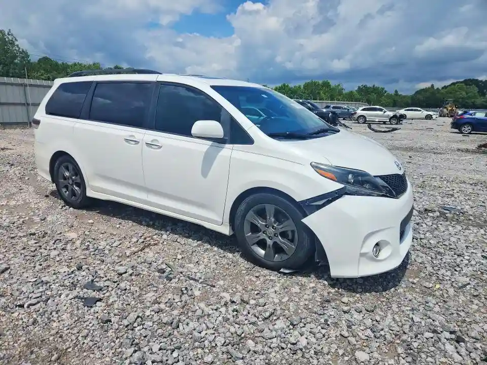 5TDXK3DC2GS721877 2016 TOYOTA SIENNA-3
