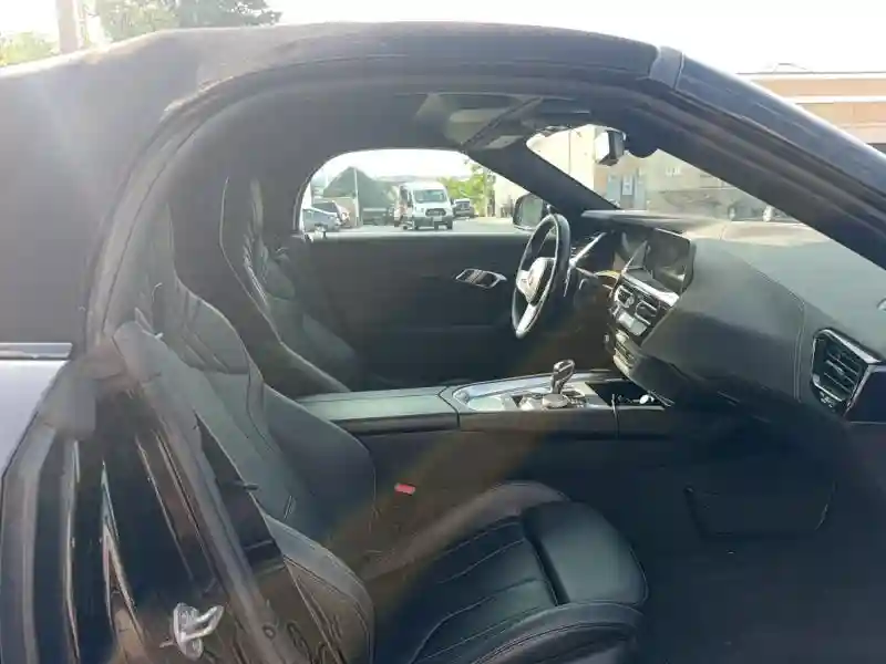 WBAHF9C09LWW44449 2020 BMW Z4-4