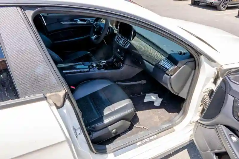 WDDLJ7GB7FA136709 2015 MERCEDES-BENZ CLS-CLASS-4