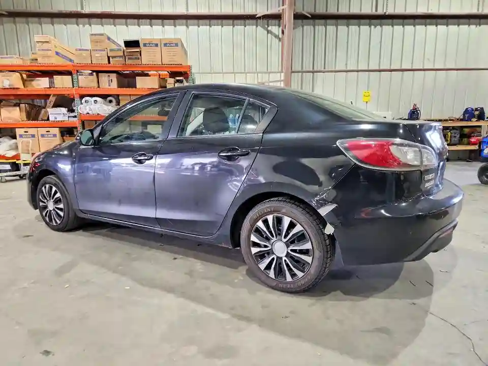 JM1BL1SF9A1331615 2010 MAZDA 3-1