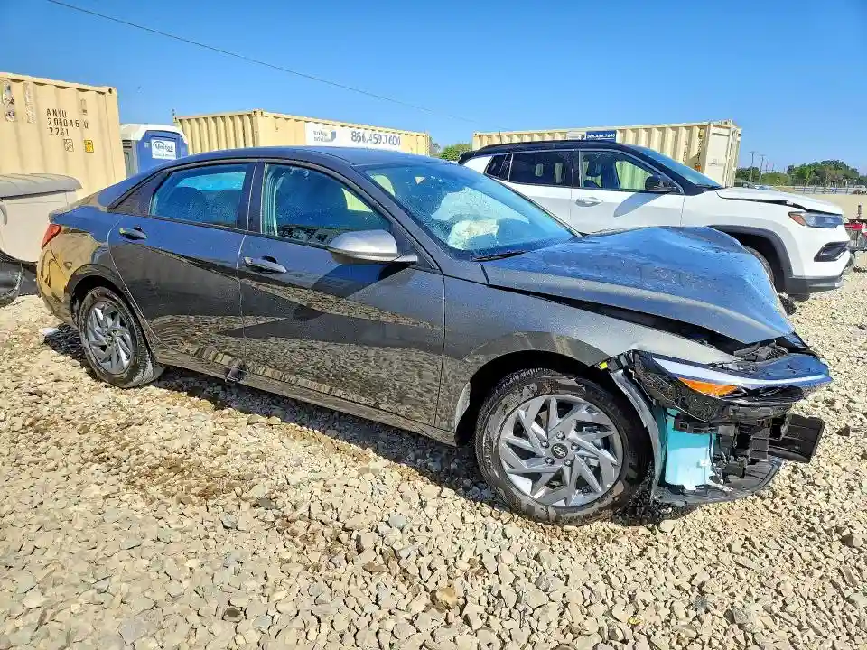 KMHLM4DJ3TU205302 2026 HYUNDAI ELANTRA HY-3