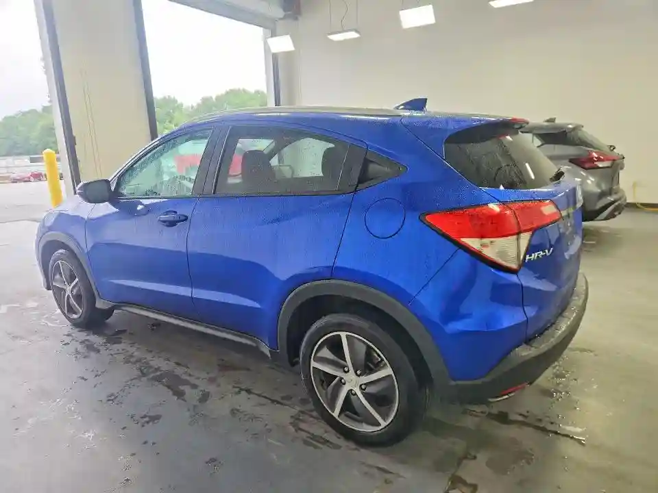 3CZRU6H57NM768443 2022 HONDA HR-V-1