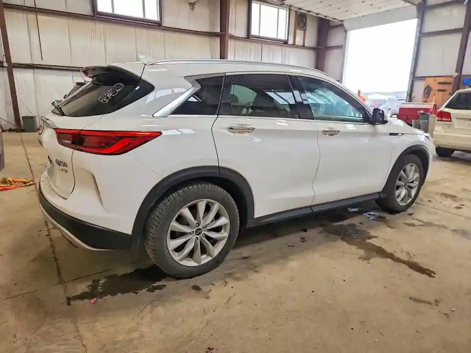 3PCAJ5M37KF110177 2019 INFINITI QX50-2