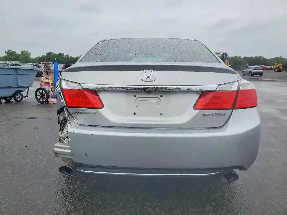 1HGCR2F53FA135821 2015 HONDA ACCORD-5