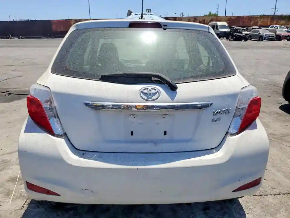 JTDJTUD37CD507014 2012 TOYOTA YARIS 3-DO-5