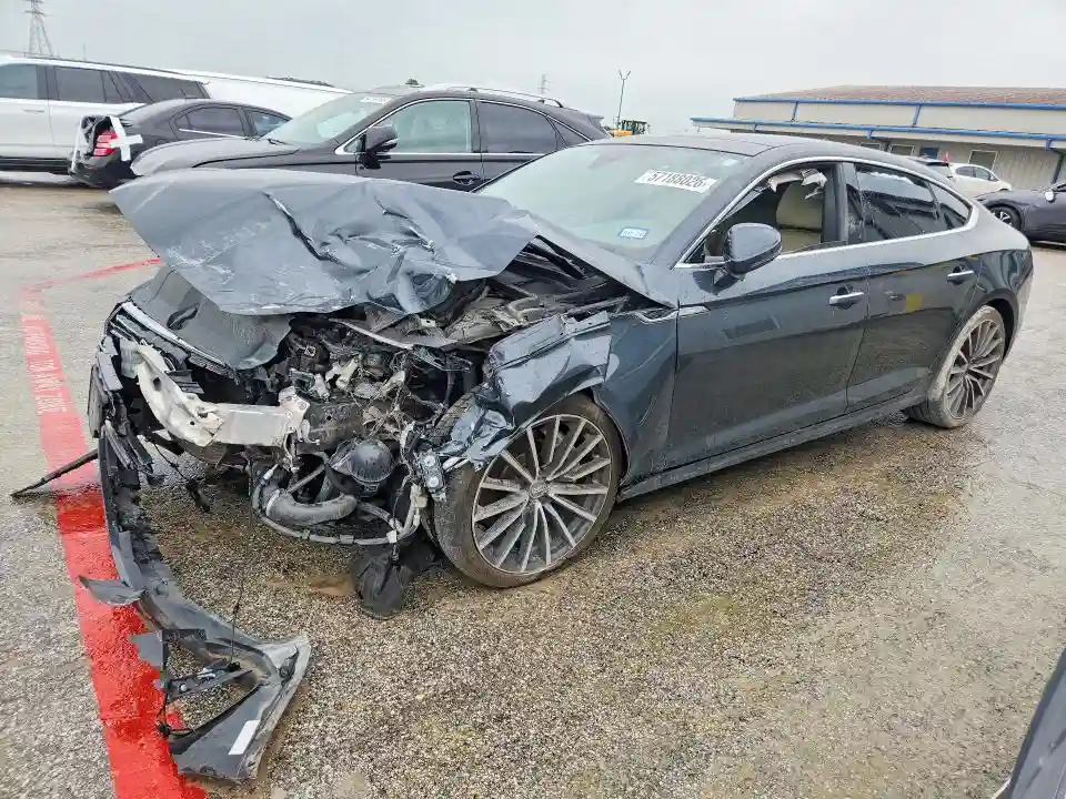 WAUBNCF59KA016853 2019 AUDI A5-0