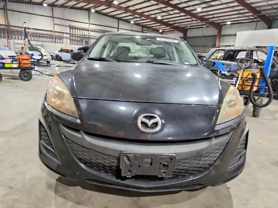 JM1BL1SF9A1331615 2010 MAZDA 3-4