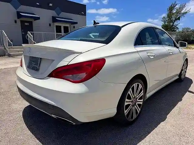 WDDSJ4EB0JN570193 2018 MERCEDES-BENZ CLA-CLASS-2