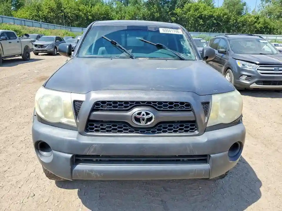 5TFPX4ENXBX002323 2011 TOYOTA TACOMA-4