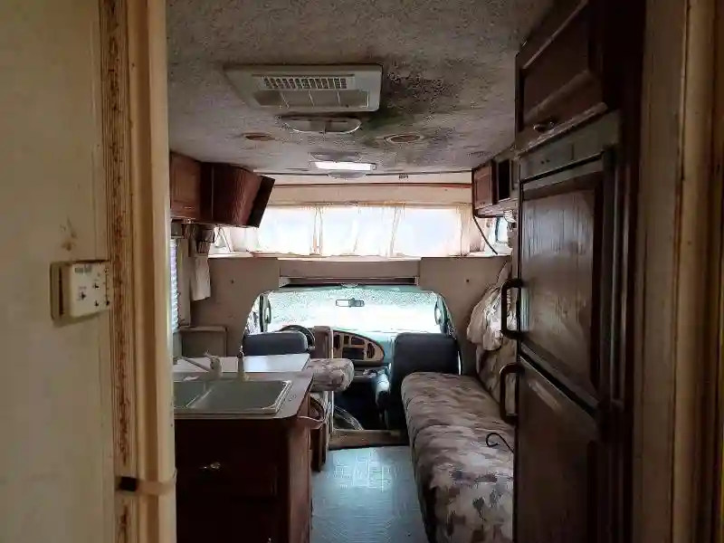 1FDXE45S23HA77021 2023 FORD UNKNOWN-4