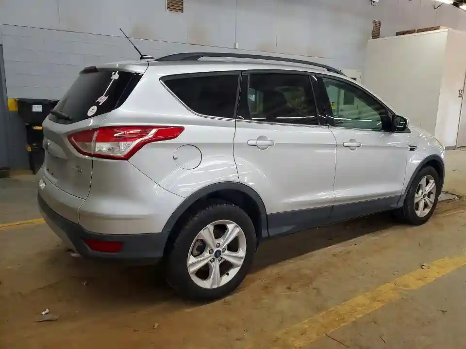1FMCU9GX0FUC85367 2015 FORD ESCAPE-2