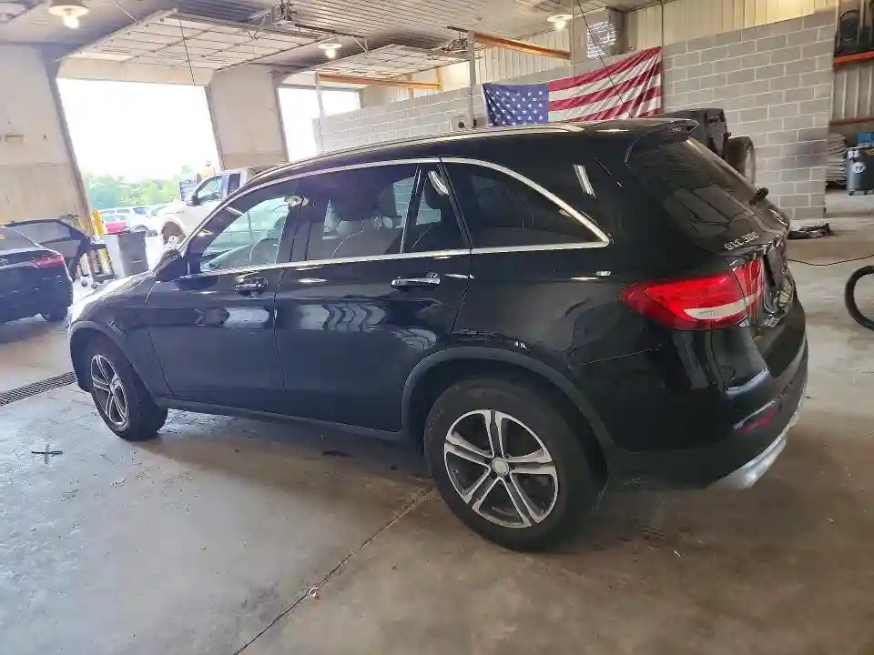 WDC0G4KB5GF098381 2016 MERCEDES-BENZ GLC-CLASS-1