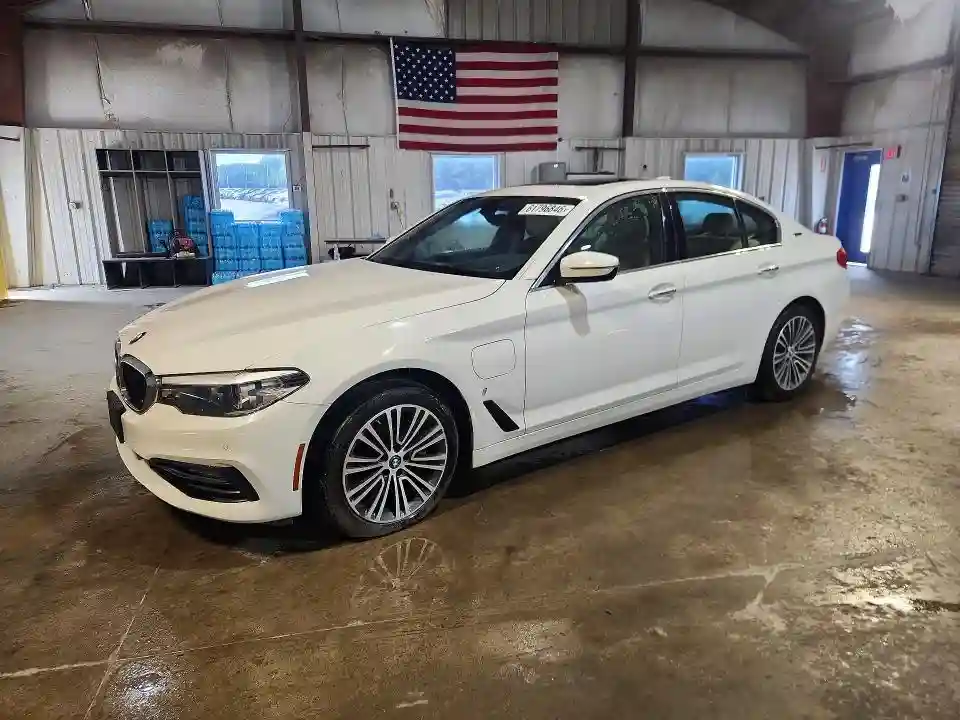 WBAJB1C55JB083990 2018 BMW 5 SERIES-0