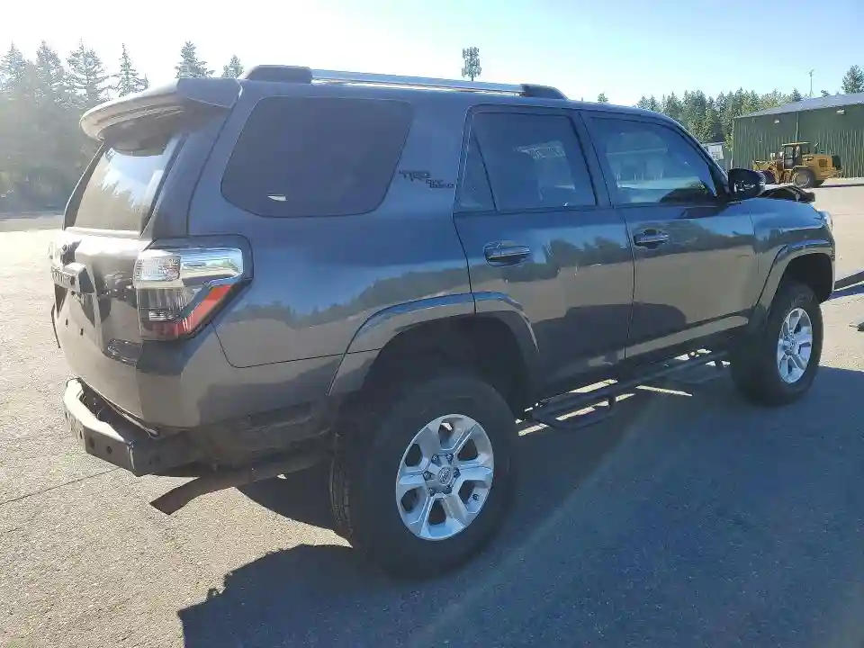 JTEBU5JRXH5466245 2017 TOYOTA 4RUNNER-2