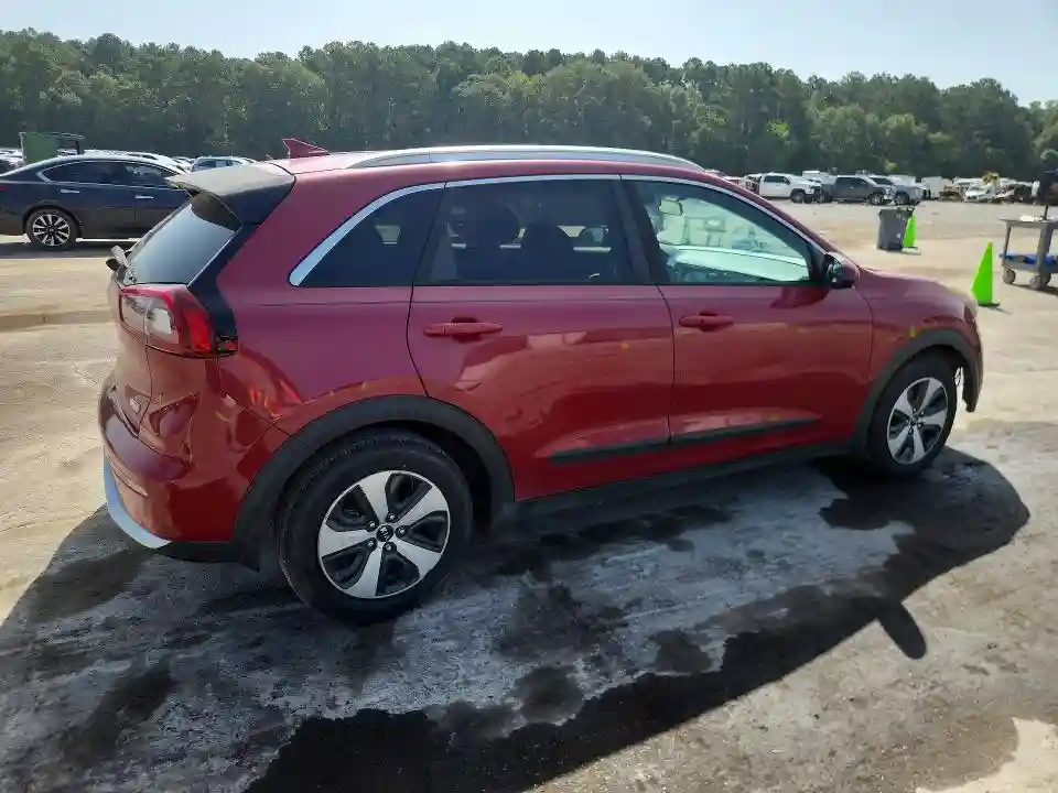 KNDCB3LC9H5050005 2017 KIA NIRO-2