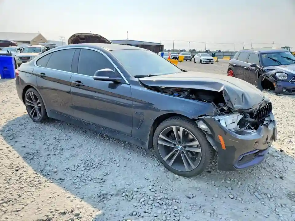 WBA4J3C00LBL11932 2020 BMW 4 SERIES-3