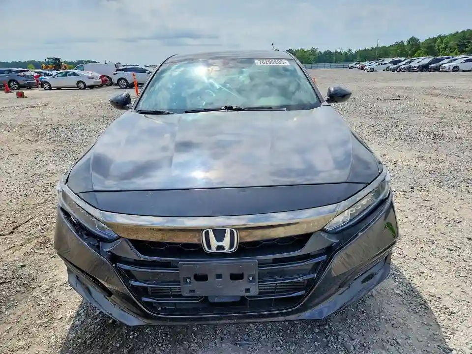 1HGCV1F32KA115560 2019 HONDA ACCORD-4