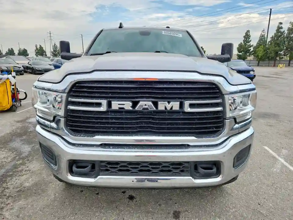 3C6UR5JL7KG626292 2019 RAM 2500-4